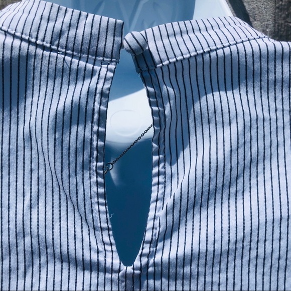 Express Striped Top Size Medium - Picture 9 of 10